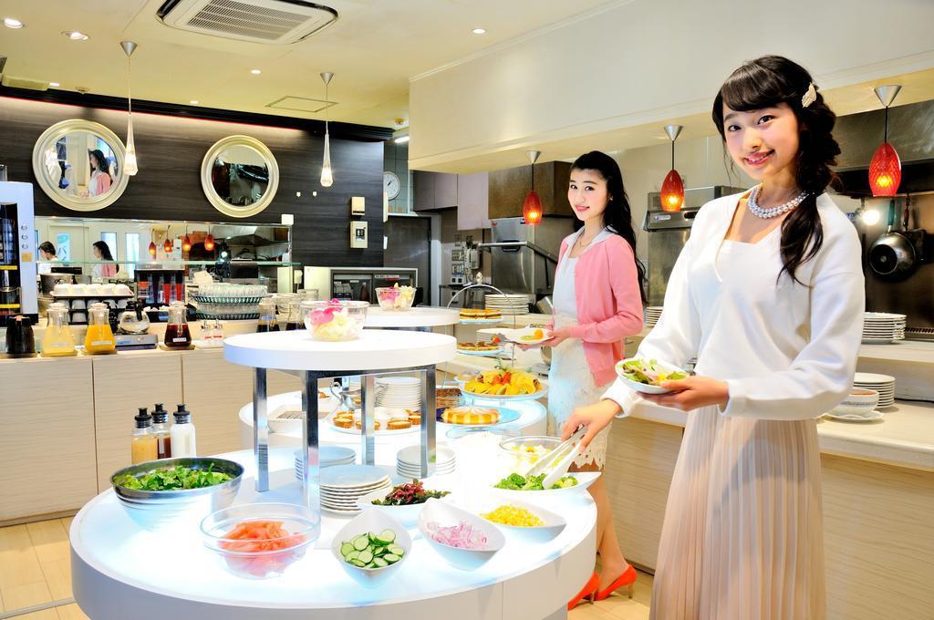Grand Park Hotel Panex Tokio Buitenkant foto
